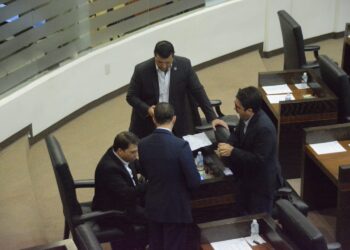 Panistas se quedaron «con la carabina al hombro»