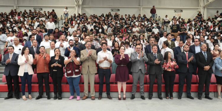 Impulsa alcaldesa Carmen Lilia Canturosas desarrollo de estudiantes con «Foro Juventudes»
