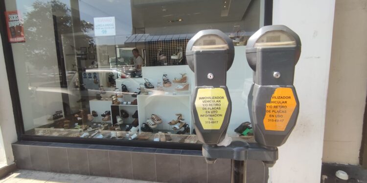 Descartan aumento a tarifa de parquímetros
