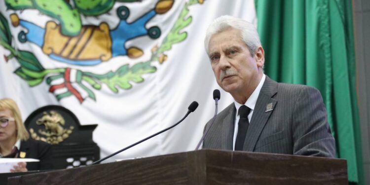Proponen incluir en ley del Congreso al diputado independiente