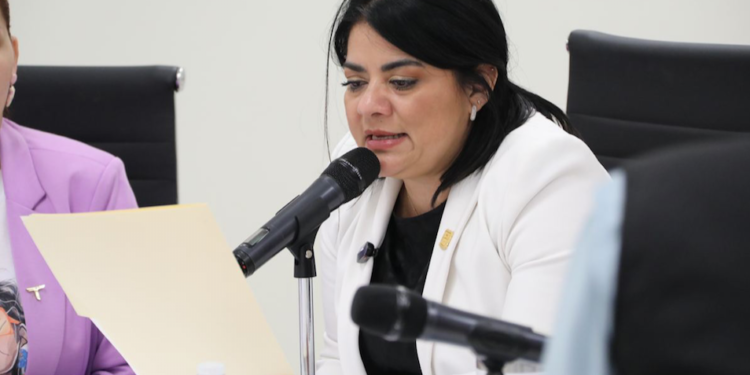Multa al Auditor Superior es histórica: Úrsula Salazar