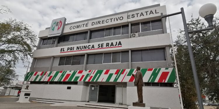Alianza de PRI, PAN y PRD, necesaria para dar la pelea a Morena: Ramos.