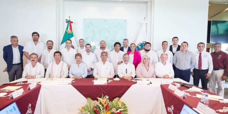 Américo Villarreal preside la instalación del Consejo Consultivo para el desarrollo del Puerto del Norte