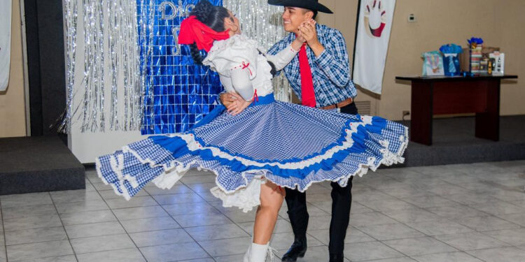 Úrsula Salazar propone reformas para fortalecer la identidad cultural en Tamaulipas