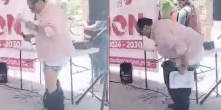 Diputado se queda sin pantalones en pleno mitin.