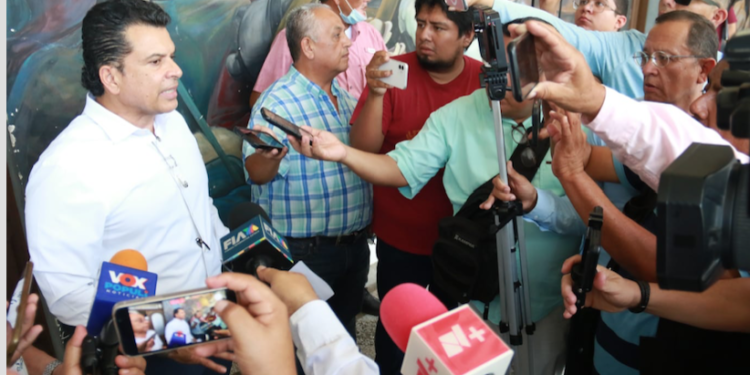 Anuncian suspensión de vialidad por obra de concreto hidráulico