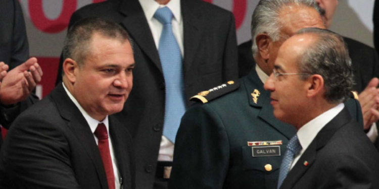 AMLO critica a Calderón por guardar silencio con caso García Luna; «Que diga algo»