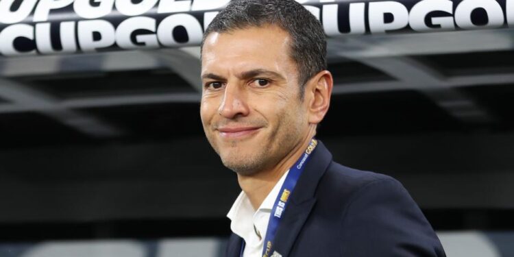 Jimmy Lozano se Autopostula para Continuar Como Técnico