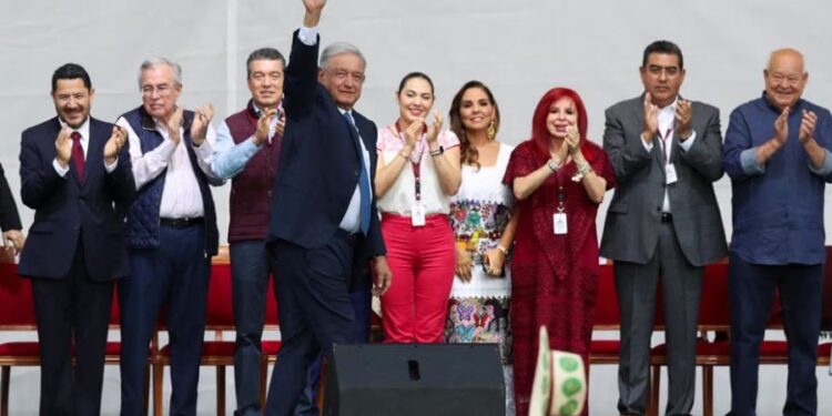 López Obrador celebra quinto aniversario: ‘Nuestro movimiento está más fuerte que nunca