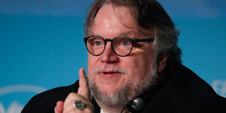 Guillermo Del Toro Prepara una Adaptación Emotiva y Familiar de ‘Frankenstein’