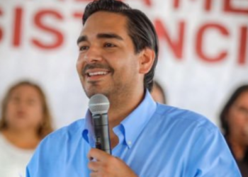 «No queremos un alcalde de ratitos», reclama diputada a Carlos Peña