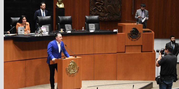 «Si no pueden, renuncien», exige Peña a funcionarios de seguridad pública.