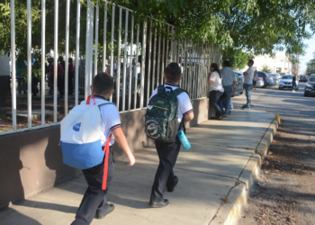 Inicio de clases «pega» a restauranteros