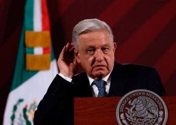 Ordenan otra vez a AMLO retirar expresiones contra Gálvez