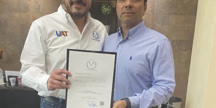 Es Manuel Aguilar, nuevo titular de comunicación de la UAT.