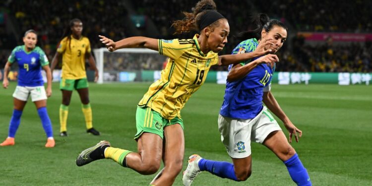 Sorpresa Mundial: Jamaica Elimina a Brasil y Avanza a Octavos de Final