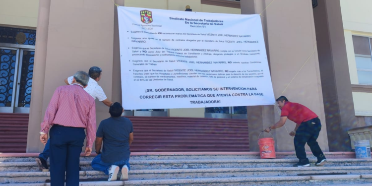 También trabajadores de salud amagan con paro