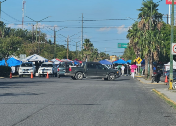 Profes liberan la plaza pero reactivan bloqueo en calzada Tamatan