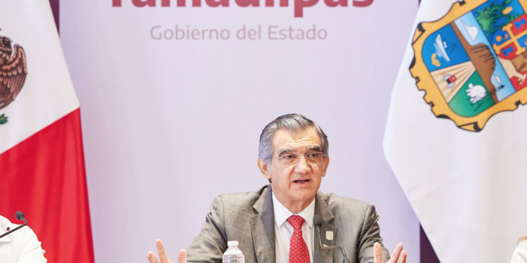 Acuerdan gobernadores de Tamaulipas y Nuevo León dialogar sobre el Acueducto del Pánuco