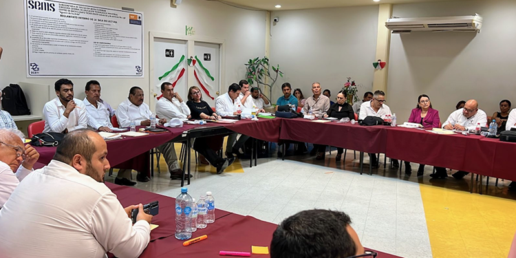 Escucha y atiende la Mesa SEP-SNTE-SET las demandas de los maestros.