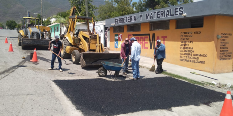 Rehabilita municipio más de 10 mil metros cuadrados de calles.