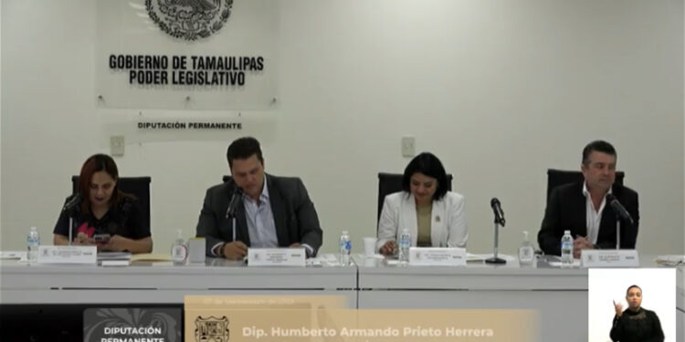 Diputación Permanente sesiona 3 horas tarde y se queda sin quórum