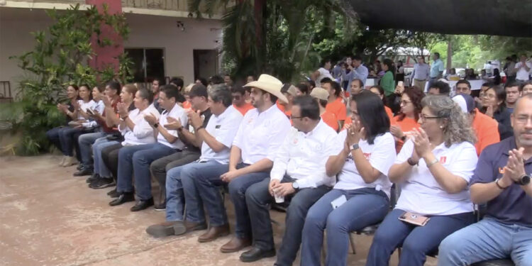 Impulsa UAT el emprendimiento en las comunidades de Santa Engracia.