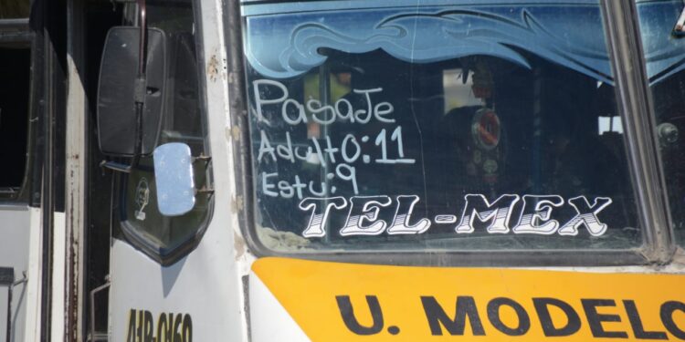 Microbuseros aumentan tarifa del transporte
