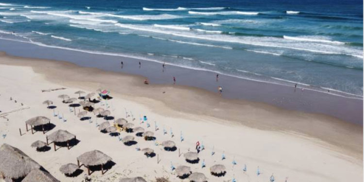 Muere ahogado en Playa Miramar; investigan por homicidio culposo a su esposa