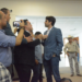 Los diputados, como gallitos de pelea.