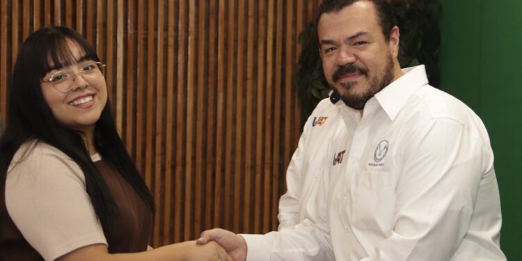 Apoya UAT superación escolar de hijos del personal docente sindicalizado