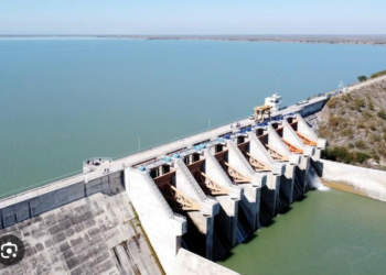 Agricultores defenderán con amparo derecho al agua de «El Cuchillo».