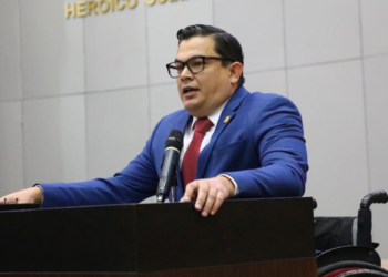 Proponen ajustes al delito de violación equiparada para proteger a menores de 18 años