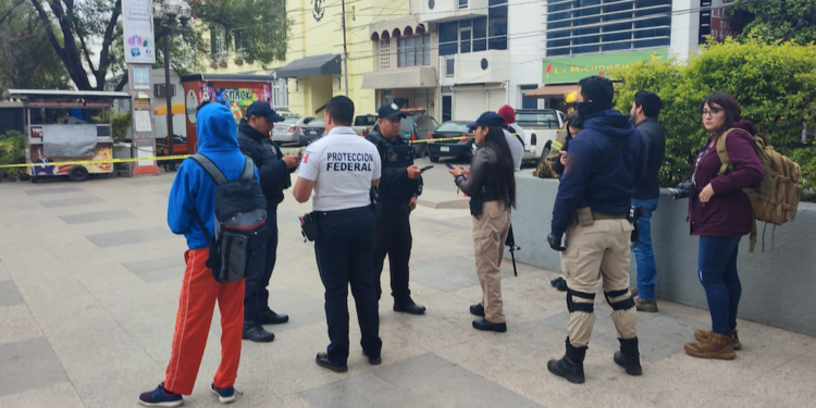 Hallan presunto artefacto explosivo cerca de Palacio de Gobierno