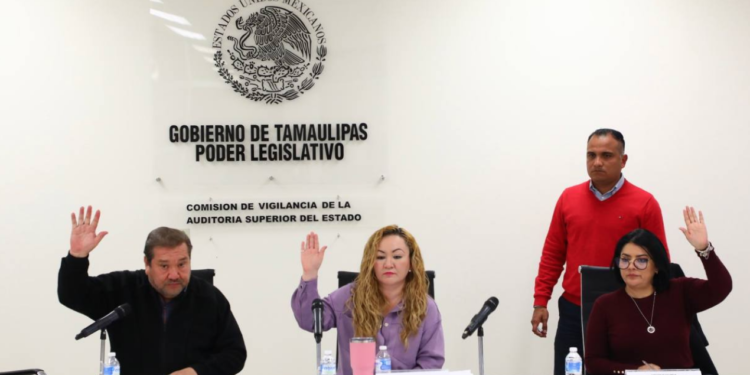 Arremete Morena otra vez contra el Auditor Superior; lo citan en comisiones