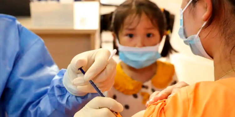 Brote de infecciones respiratorias es por ‘patógenos conocidos’: China a OMS