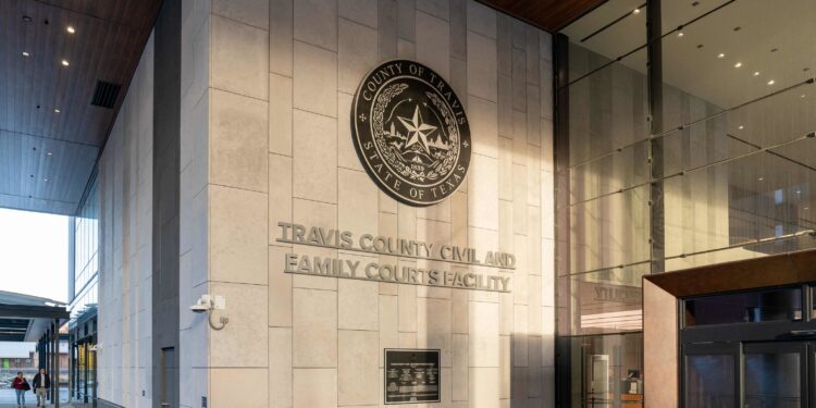 Texas anula fallo que permitía aborto por razones médicas
