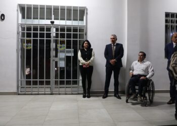 Con fumigación, impiden que asuma el cargo el Auditor Superior interino