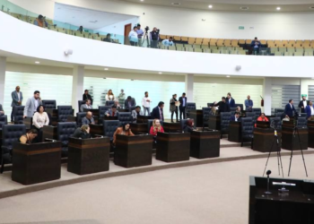 Modifican diputados reglas para el Comité de Enlace durante la entrega-recepción de gobiernos