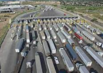 Es Tamaulipas primer lugar en flujo comercial carretero