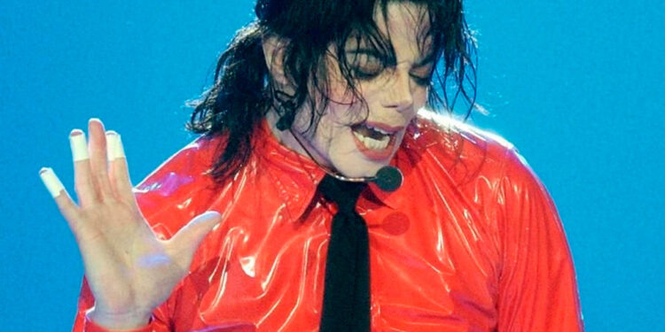 Retiran cintas inéditas de Michael Jackson por amenaza legal