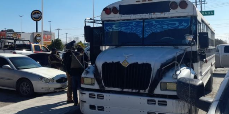 Rescatan a migrantes secuestrados