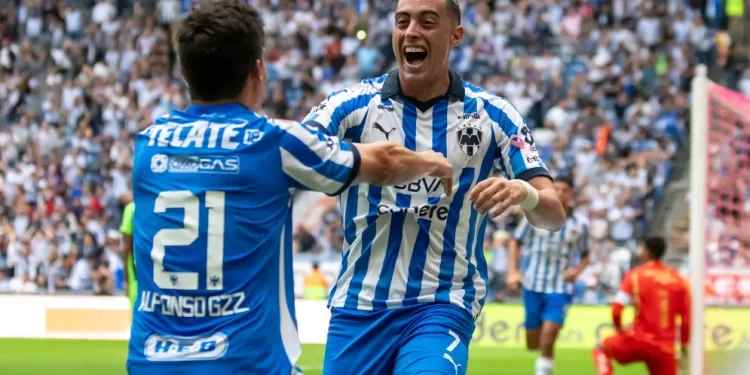 Chupete Suazo se despide de Funes Mori y agradece entrega y goles en Rayados