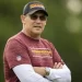 Washington Commanders despiden al entrenador Ron Rivera tras perder con Cowboys