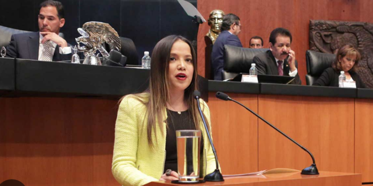 Andrea García y el influencer «Lic Dacor», los candidatos de MC al Senado
