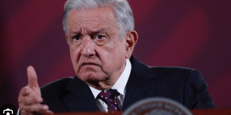 Diputados del PAN exigen que AMLO se disculpe con transportistas.