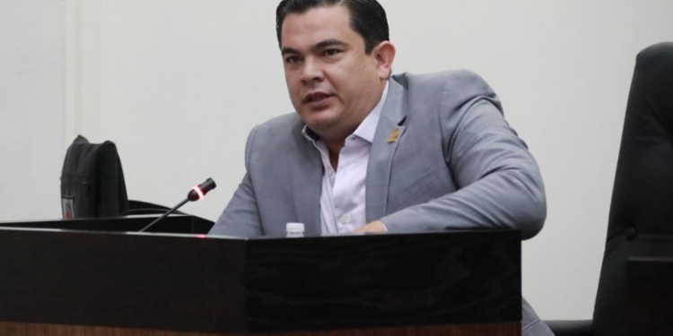 Dan licencia a diputado Marco Gallegos; quiere ser alcalde de Reynosa.