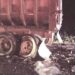 Mueren madre e hija al chocar contra trailer