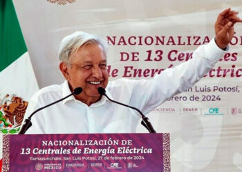 Aspira AMLO por 65% de generación eléctrica