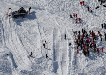 4 personas mueren en una avalancha en Francia